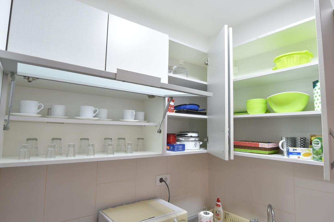 Apartment Sinisa With Garage Novi Sad Exterior photo